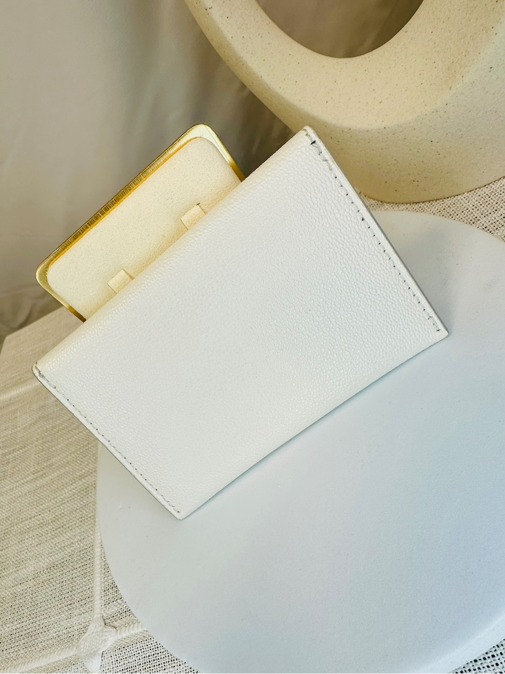 Alexander McQueen White Leather Envelope Card Wallet with Silver Logo - Picture 7 of 10